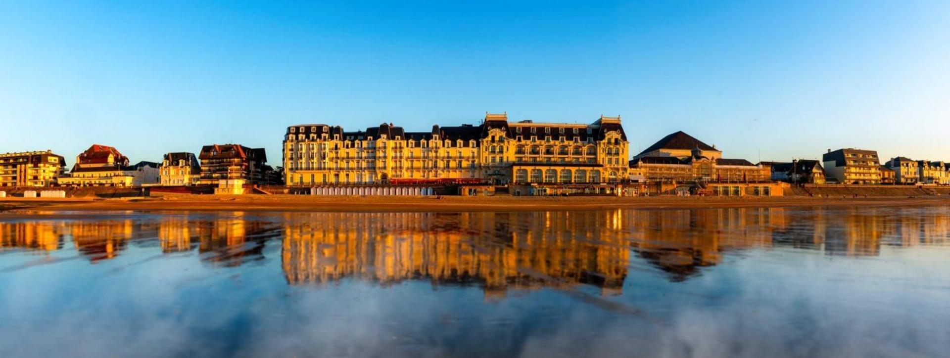 La Maison Du Pays D'Auge Troarn エクステリア 写真